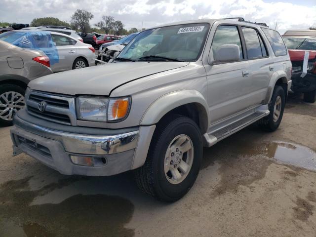 Photo 2 from auction – 2000 TOYOTA 4RUNNER SR with VIN JT3GN86R4Y0170060