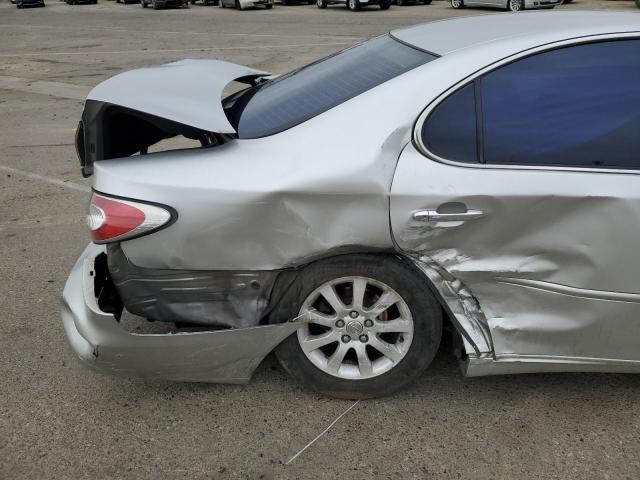 Photo 9 from auction – 2003 LEXUS ES 300 with VIN JTHBF30GX30138167