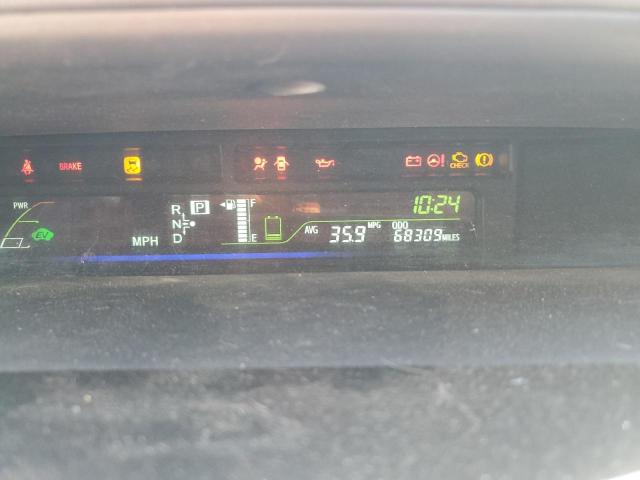 Photo 8 from auction – 2014 TOYOTA PRIUS V with VIN JTDZN3EU1EJ005568