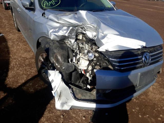 Photo 9 from auction – 2013 VOLKSWAGEN PASSAT S with VIN 1VWAP7A30DC079060