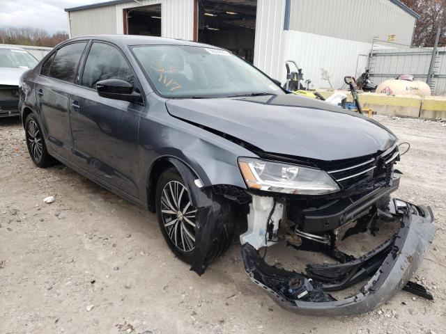 VOLKSWAGEN JETTA SE 2018 with VIN 3VWDB7AJ7JM205371 - Photo from auction