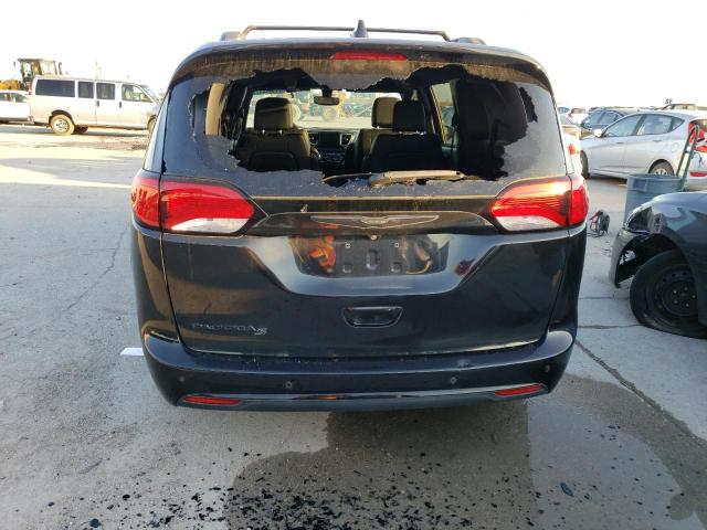 Photo 9 from auction – 2018 CHRYSLER PACIFICA T with VIN 2C4RC1BG0JR263708