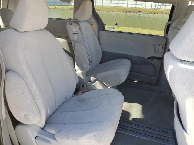 Photo 6 from auction – 2013 TOYOTA SIENNA LE with VIN 5TDKK3DC0DS404718