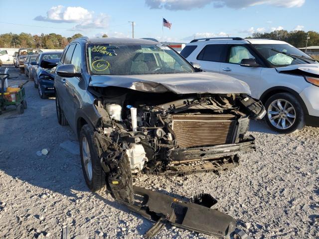KIA SORENTO LX 2016 with VIN 5XYPG4A37GG010846 - Photo from auction