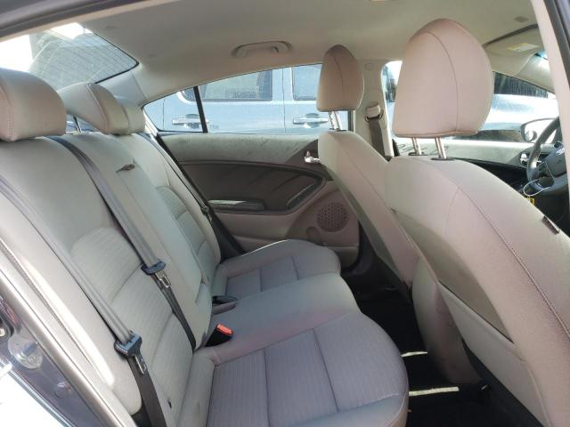 Photo 6 from auction – 2016 KIA FORTE LX with VIN KNAFX4A60G5469650