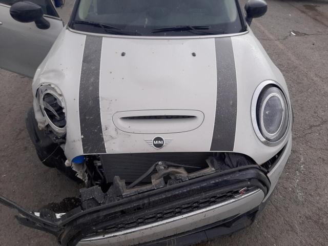 Photo 7 from auction – 2023 MINI COOPER S with VIN WMW53DK06P2S63154