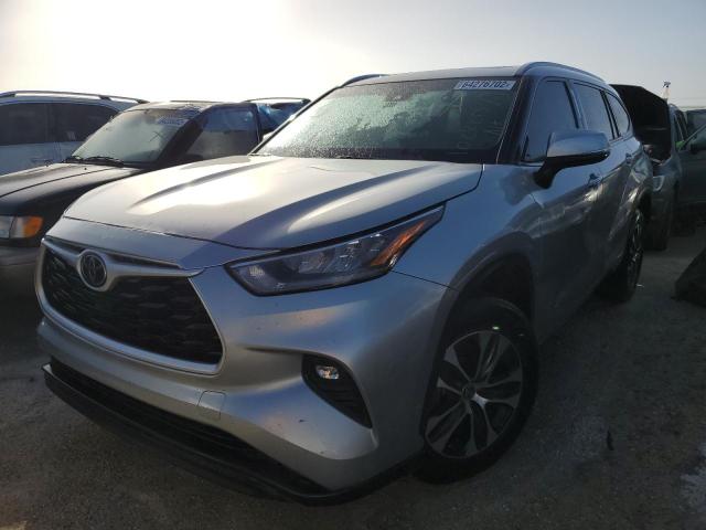 Photo 2 from auction – 2020 TOYOTA HIGHLANDER with VIN 5TDGZRAH5LS020002