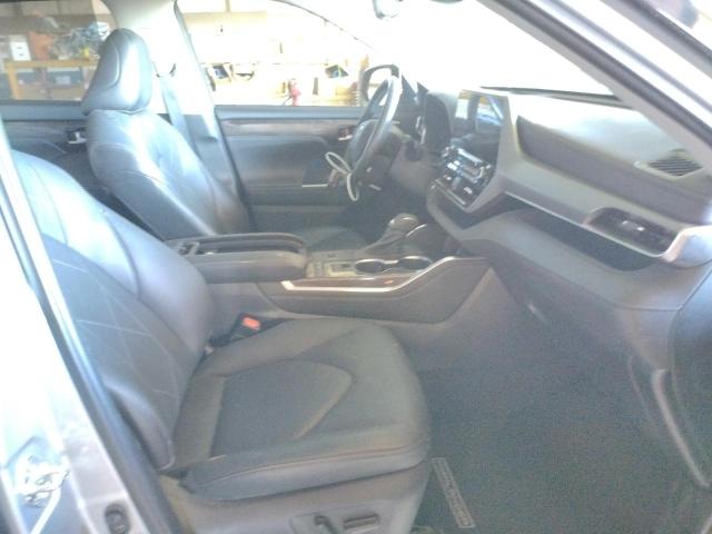 Photo 5 from auction – 2021 TOYOTA HIGHLANDER with VIN 5TDFARAHXMS010652