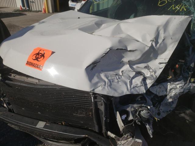 Photo 7 from auction – 2011 FORD ESCAPE LIM with VIN 1FMCU0E78BKC24949