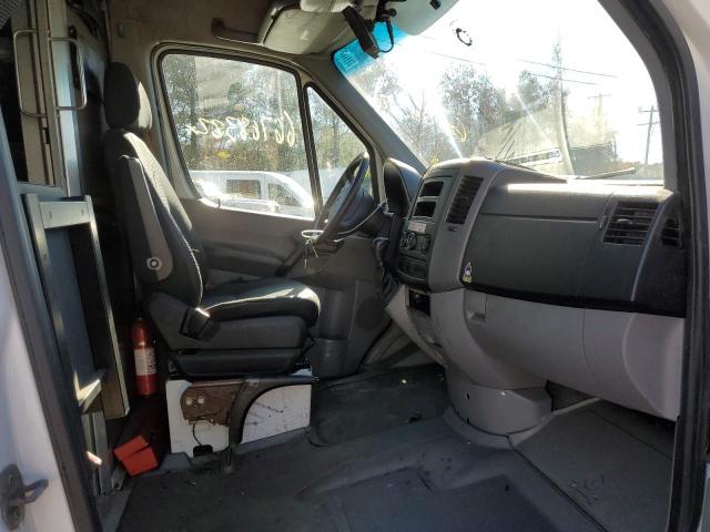 Photo 5 from auction – 2012 MERCEDES-BENZ SPRINTER 2 with VIN WD3PE8CB4C5685844