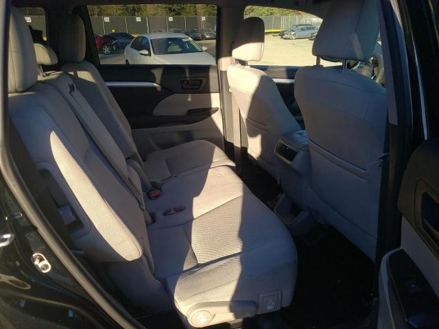 Photo 6 from auction – 2018 TOYOTA HIGHLANDER with VIN 5TDZZRFH5JS247303