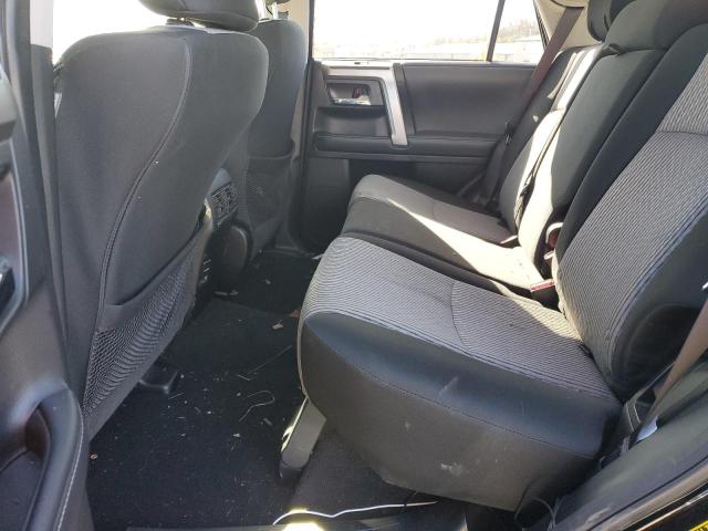 Photo 6 from auction – 2019 TOYOTA 4RUNNER SR with VIN JTEBU5JR7K5699779