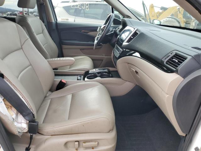 Photo 5 from auction – 2017 HONDA PILOT TOUR with VIN 5FNYF6H97HB090168