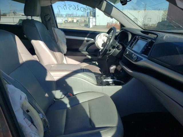 Photo 5 from auction – 2015 TOYOTA HIGHLANDER with VIN 5TDJKRFH2FS186906