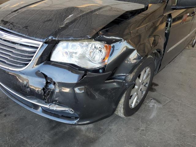 Photo 9 from auction – 2013 CHRYSLER TOWN & COU with VIN 2C4RC1BG6DR604467