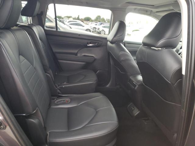 Photo 6 from auction – 2021 TOYOTA HIGHLANDER with VIN 5TDGZRAH9MS065932
