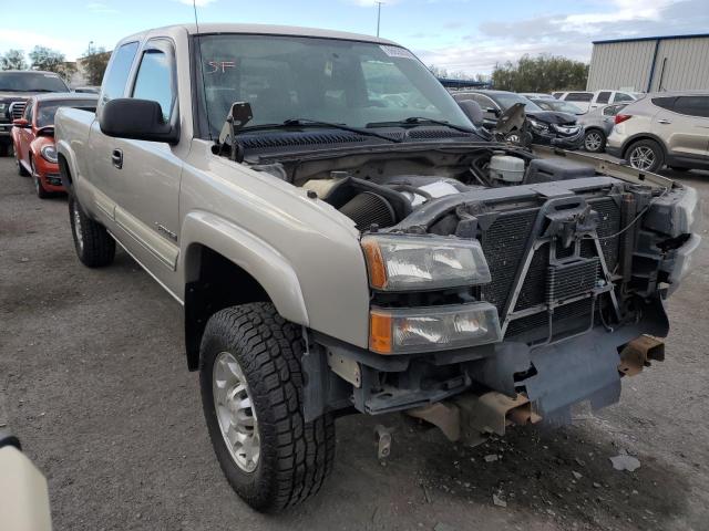 CHEVROLET SILVERADO 2005 with VIN 1GCHC29U05E185737 - Photo from auction