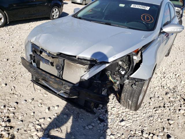 Photo 9 from auction – 2011 HYUNDAI SONATA SE with VIN 5NPEC4AC4BH000392