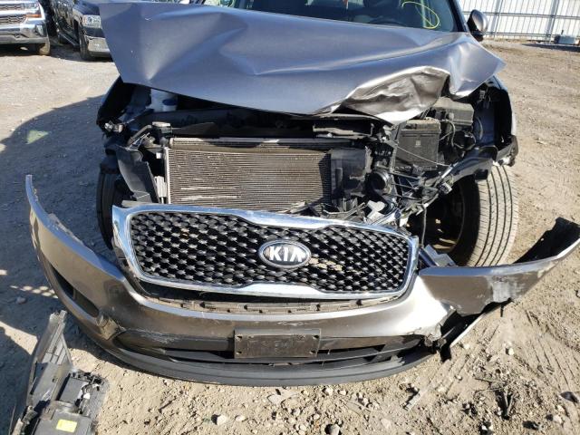 Photo 9 from auction – 2016 KIA SORENTO LX with VIN 5XYPGDA53GG137532