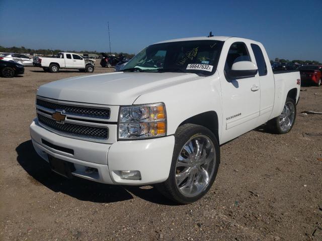 Photo 2 from auction – 2013 CHEVROLET SILVERADO with VIN 1GCRKSE73DZ372372