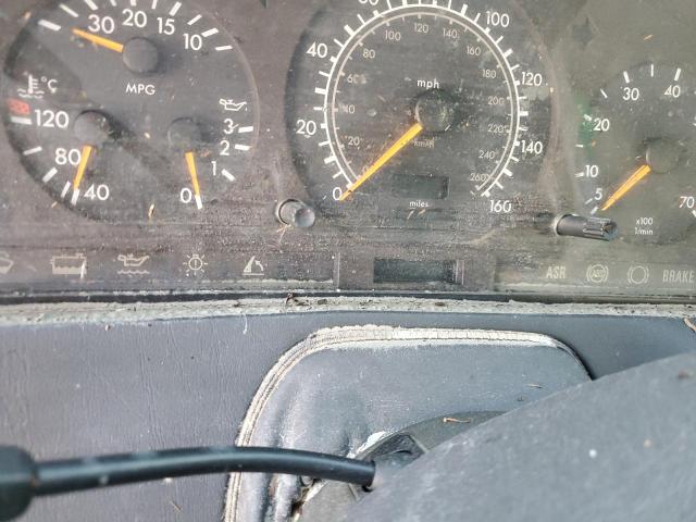 Photo 8 from auction – 1997 MERCEDES-BENZ SL 320 with VIN WDBFA63F8VF153075