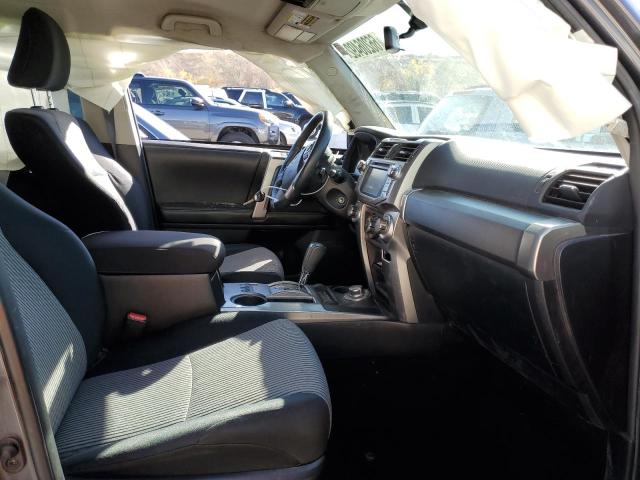 Photo 5 from auction – 2014 TOYOTA 4RUNNER SR with VIN JTEBU5JR5E5163000