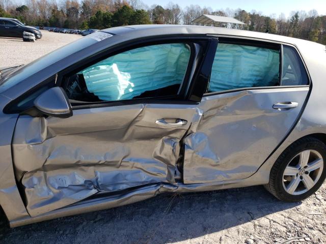 Photo 9 from auction – 2017 VOLKSWAGEN GOLF S with VIN 3VW217AU1HM068099