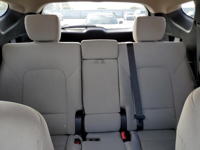 Photo 10 from auction – 2017 HYUNDAI SANTA FE S with VIN 5NMZU3LBXHH009472
