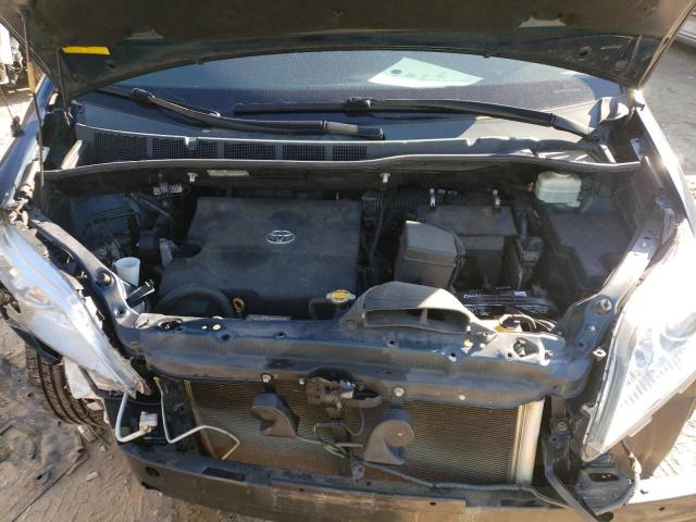 Photo 7 from auction – 2011 TOYOTA SIENNA XLE with VIN 5TDYK3DC0BS097705