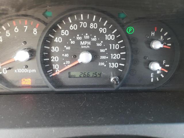 Photo 9 from auction – 2004 KIA SORENTO EX with VIN KNDJD733845309571