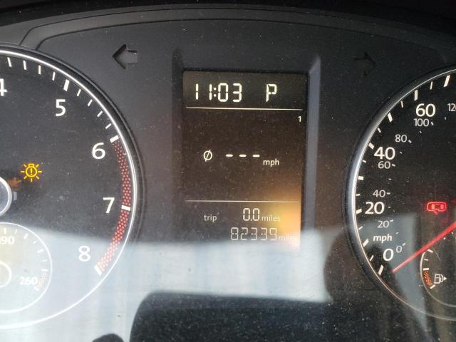 Photo 8 from auction – 2014 VOLKSWAGEN PASSAT S with VIN 1VWAS7A35EC035927