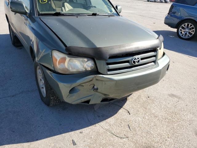 صورة رقم 9 من المزاد - 2004 TOYOTA HIGHLANDER مع VIN JTEGP21A140030235