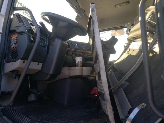 Photo 5 from auction – 2007 VOLVO VN VNL with VIN 4V4NC9GH27N477463