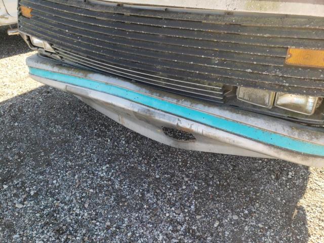 Photo 9 from auction – 1990 CHEVROLET P30 with VIN 1GBKP37N9L3310906