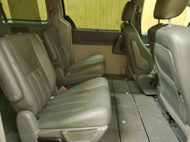 Photo 6 from auction – 2008 CHRYSLER TOWN & COU with VIN 2A8HR54P08R776281