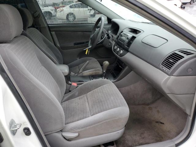 Photo 5 from auction – 2005 TOYOTA CAMRY LE with VIN 4T1BE32K55U021450