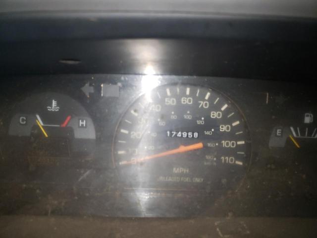Photo 8 from auction – 1992 TOYOTA PICKUP with VIN 4TARN01P1NZ016176