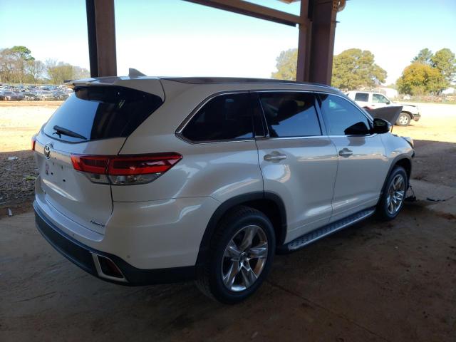 Photo 4 from auction – 2017 TOYOTA HIGHLANDER with VIN 5TDYZRFHXHS189064