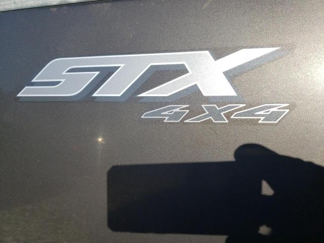 Photo 9 from auction – 2005 FORD F150 with VIN 1FTRX14W45NA09169