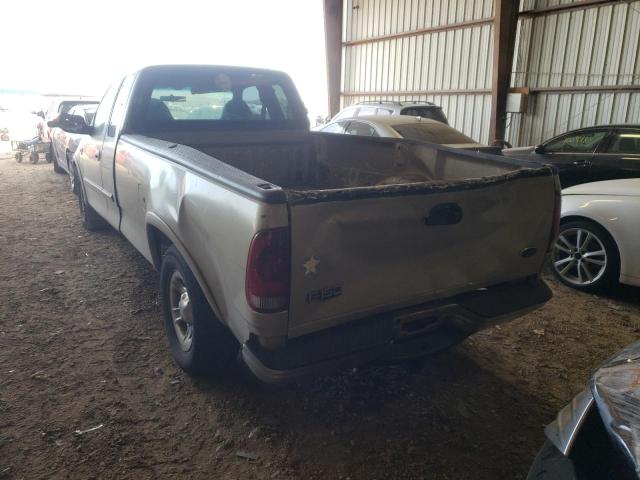 Фото 3 с аукциона – 2000 FORD F150 с VIN 1FTRX17L7YNB61226