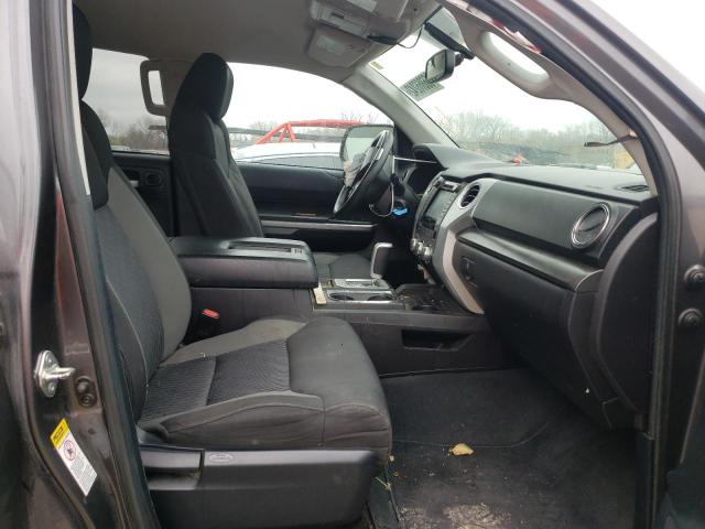 Photo 5 from auction – 2015 TOYOTA TUNDRA CRE with VIN 5TFEM5F13FX089974
