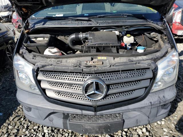 Photo 7 from auction – 2017 MERCEDES-BENZ SPRINTER 2 with VIN WD3PE7CD5HP570550