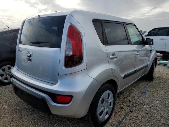 Photo 4 from auction – 2013 KIA SOUL with VIN KNDJT2A52D7537659