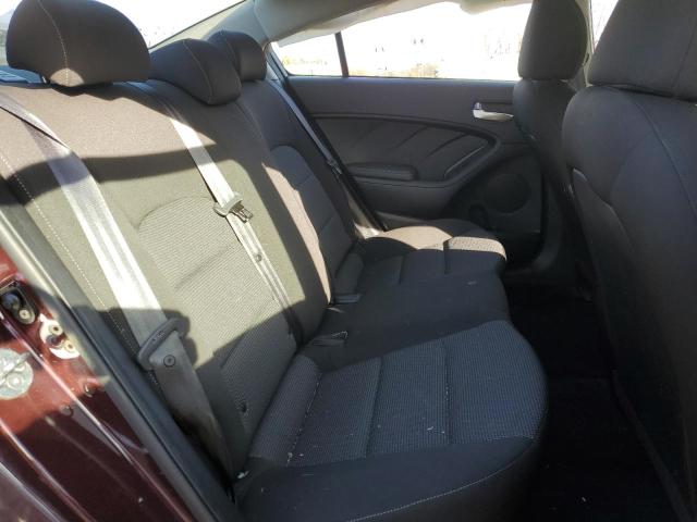 Photo 6 from auction – 2017 KIA FORTE LX with VIN 3KPFK4A79HE047358