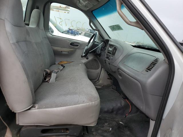 Zdjęcie 5 z aukcji – 2000 FORD F150 z VIN 3FTZF1720YMA76331