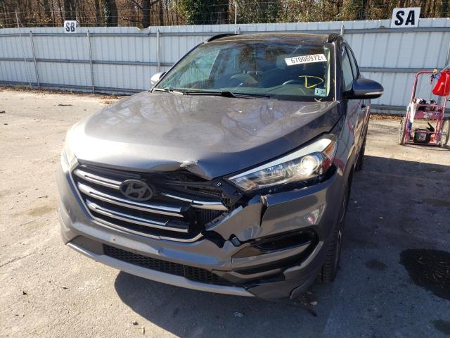 Photo 9 from auction – 2017 HYUNDAI TUCSON LIM with VIN KM8J3CA25HU538822