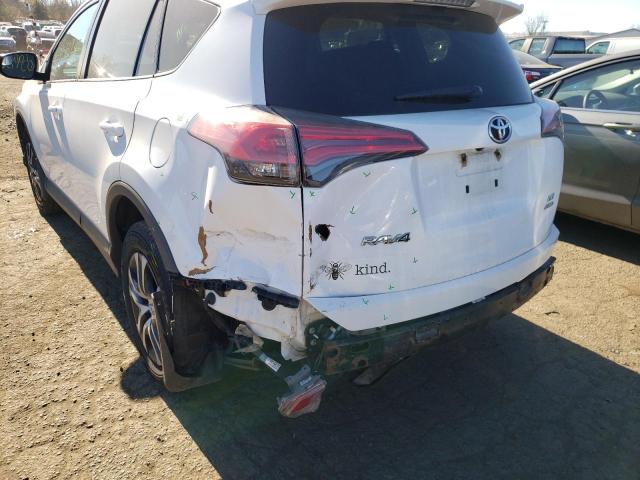 Photo 9 from auction – 2016 TOYOTA RAV4 LE with VIN 2T3BFREV4GW413061