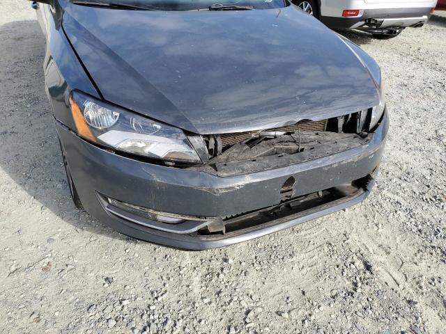 Photo 9 from auction – 2014 VOLKSWAGEN PASSAT SE with VIN 1VWBT7A30EC075124