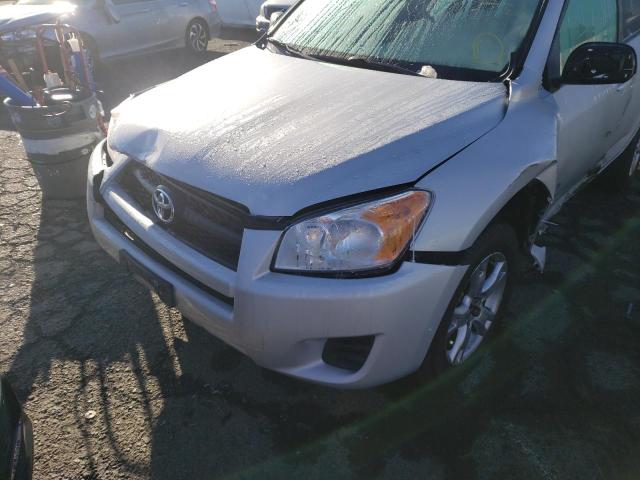 Photo 9 from auction – 2011 TOYOTA RAV4 with VIN 2T3BF4DV8BW121376
