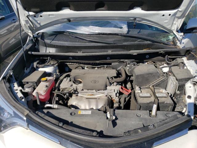 Photo 7 from auction – 2017 TOYOTA RAV4 LIMIT with VIN 2T3DFREV3HW654703